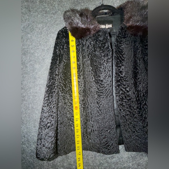 NEIMAN-MARCUS - Luxurious black sheared collar mink jacket c. 1960s - Picture 9 of 9